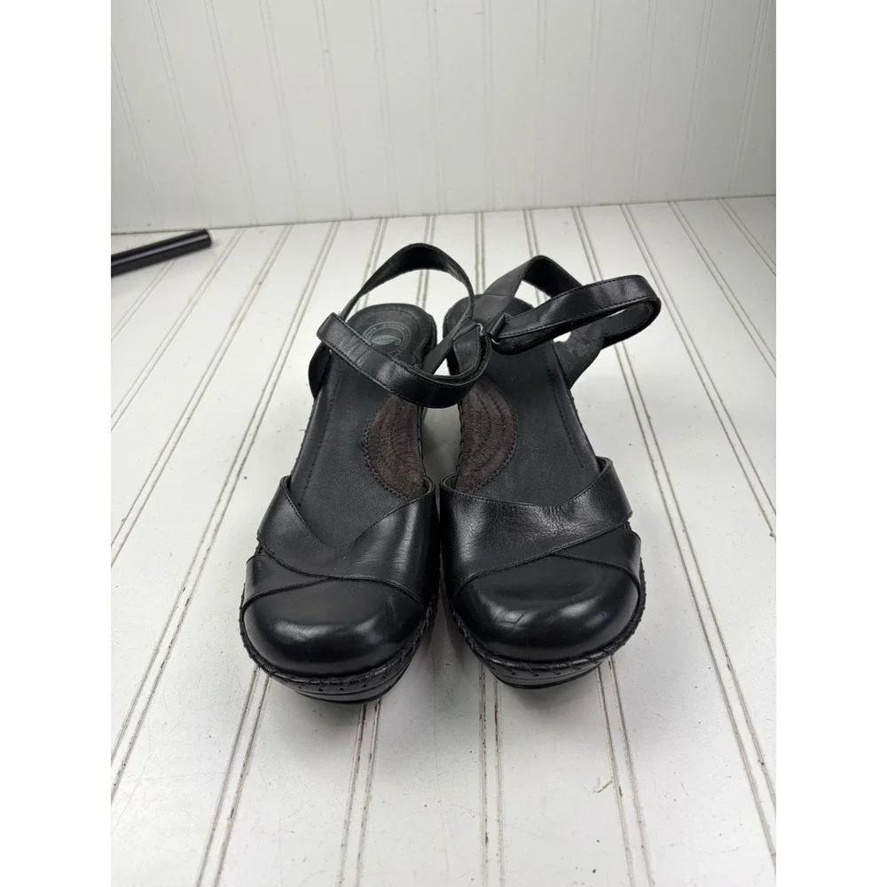 Nurture Black Leather Mary Jane Wedge Sandals Women's Size 8M